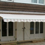 Stores bannes électrique ou manuel